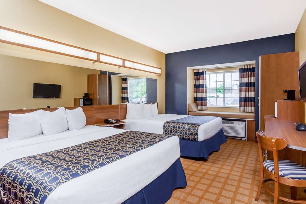 Microtel Inn & Suites by Wyndham Dickson City Scranton - photo 7