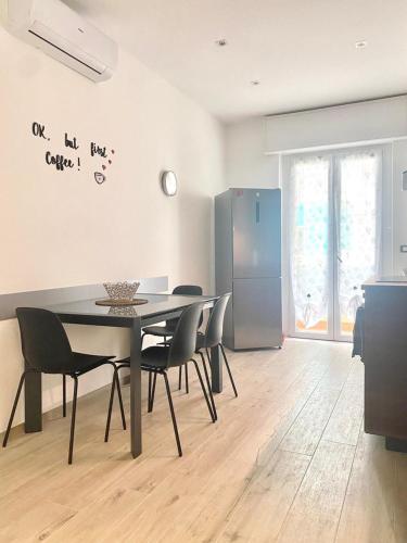 Titti's House Parcheggio custodito in garage gratis — 4-Star Luxury Hotel in Genoa, Italy
