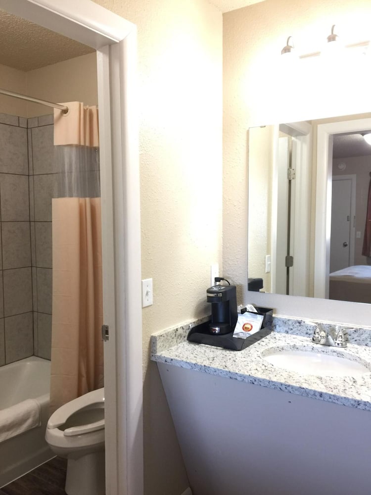 Downtown Motel - photo 15