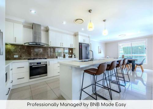 Loch Lomond Spacious Living Close To Zoo Golf — Dubbo