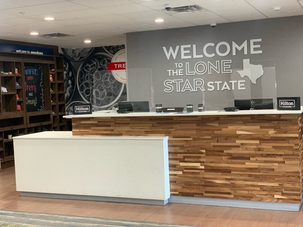 Hampton Inn Monahans - photo 2