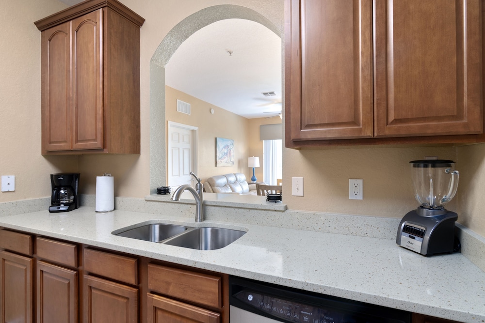Vista Cay by Orlando Resort Rentals on Universal Boulevard - photo 42