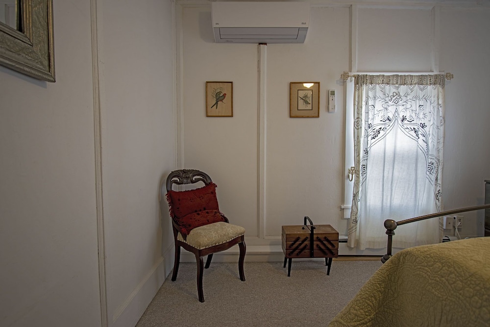 The Woodbine Inn - photo 20
