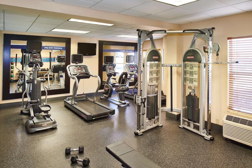 Hampton Inn & Suites Chapel Hill Durham Area - photo 31