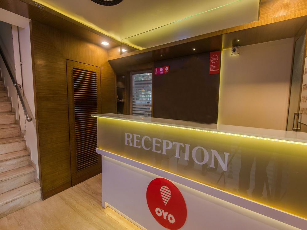 Oyo 6421 Hotel Aura