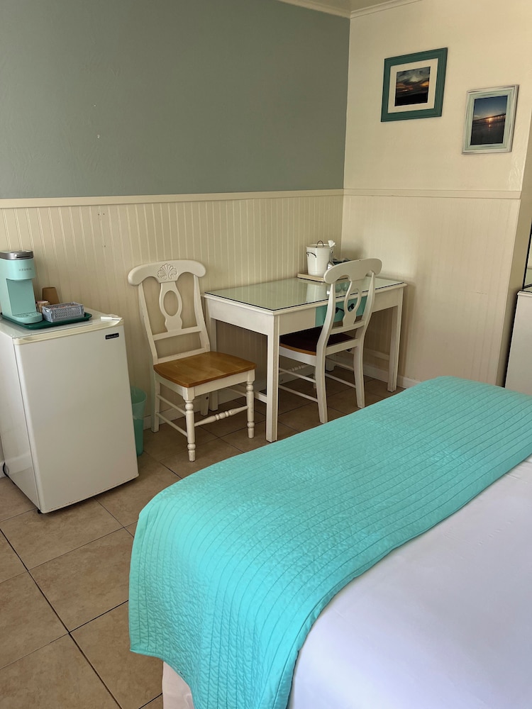 The Cayucos Motel - photo 4