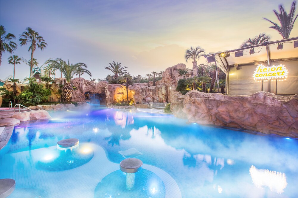 Lotte Hotel Jeju in Seogwipo, South Korea