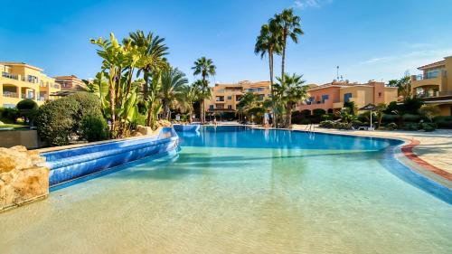 Holiday in Paphos Prime Location Resort Pools Jacuzzis Harbor & 300m to the Beach in Paphos, Cyprus
