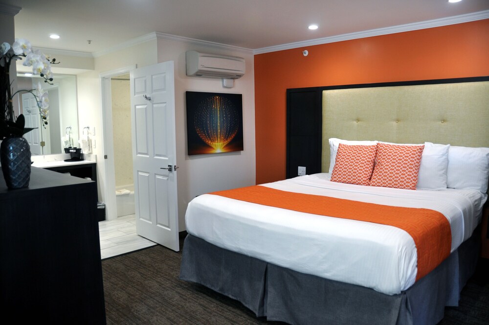 Pavilion Inn San Jose - photo 7