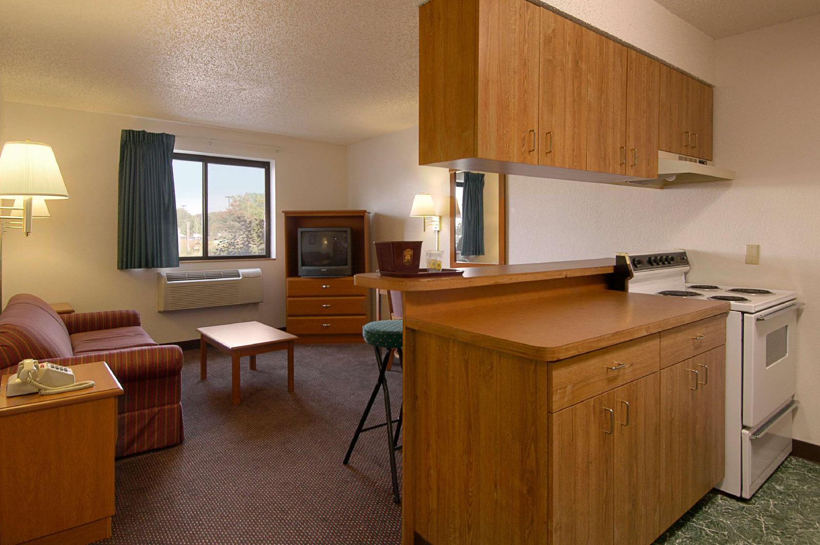 Super 8 by Wyndham Pulaski - photo 8