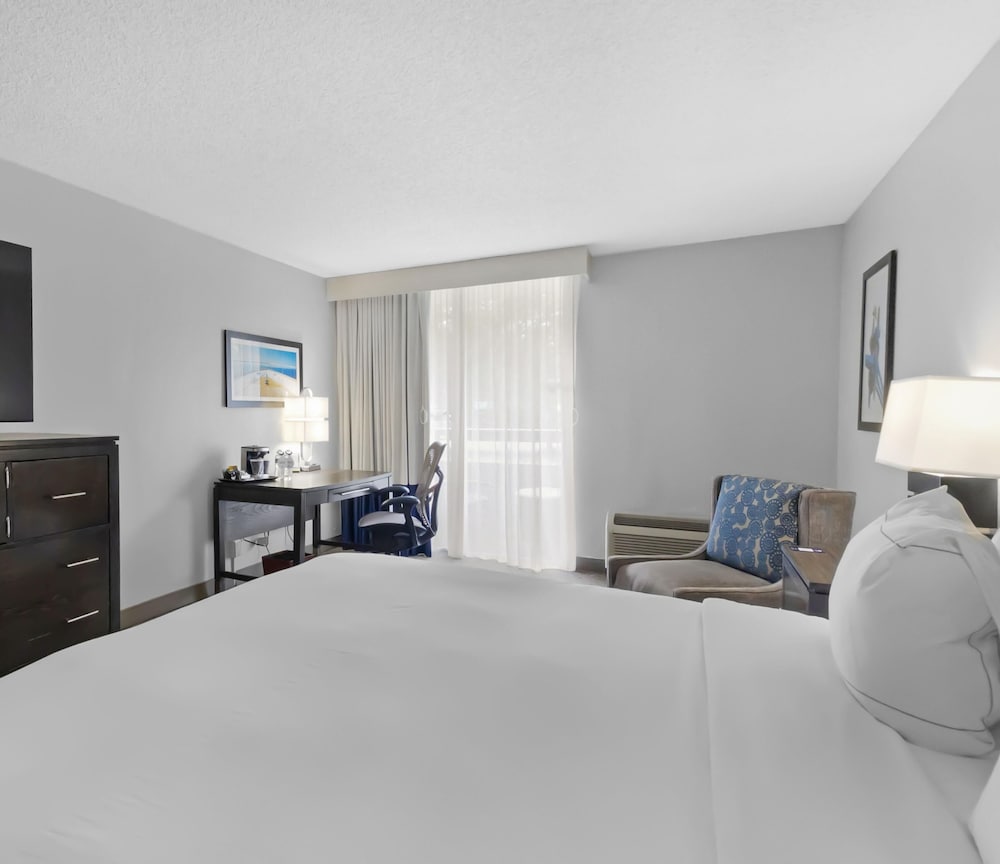 DoubleTree by Hilton Palm Beach Gardens - photo 6