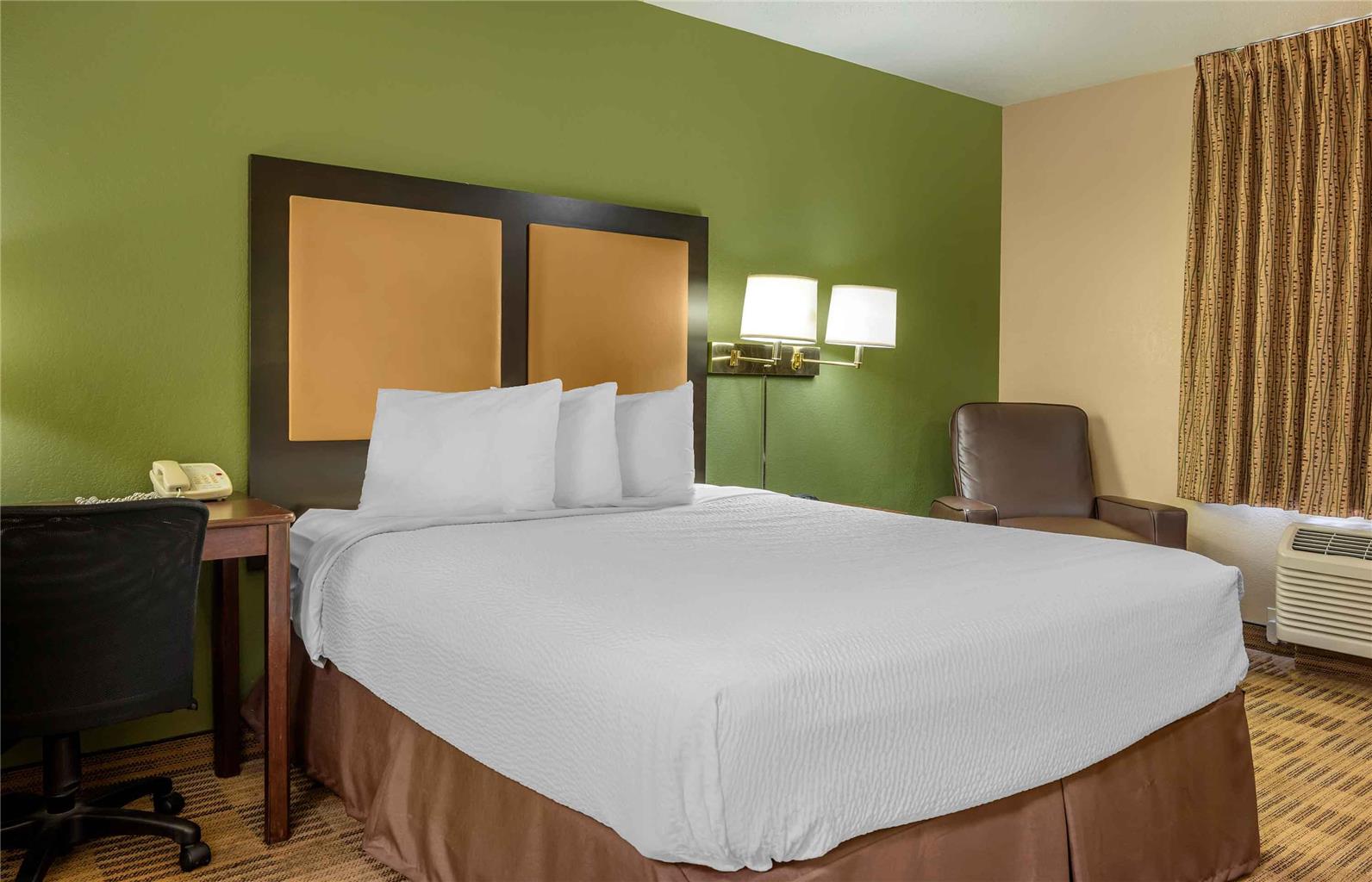 Extended Stay America Select Suites Jacksonville Lenoir Avenue East - photo 10