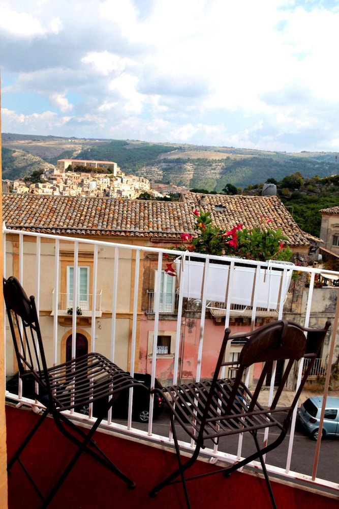La Dimora di Piazza Carmine in Ragusa, Italy
