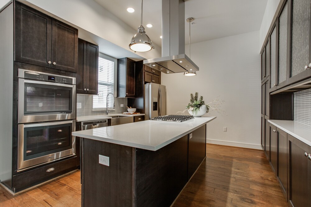 The Guild Uptown Mckinney Ave - photo 11
