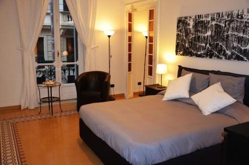 Residenza Santa Lucia — 4-Star Luxury Hotel in Naples, Italy