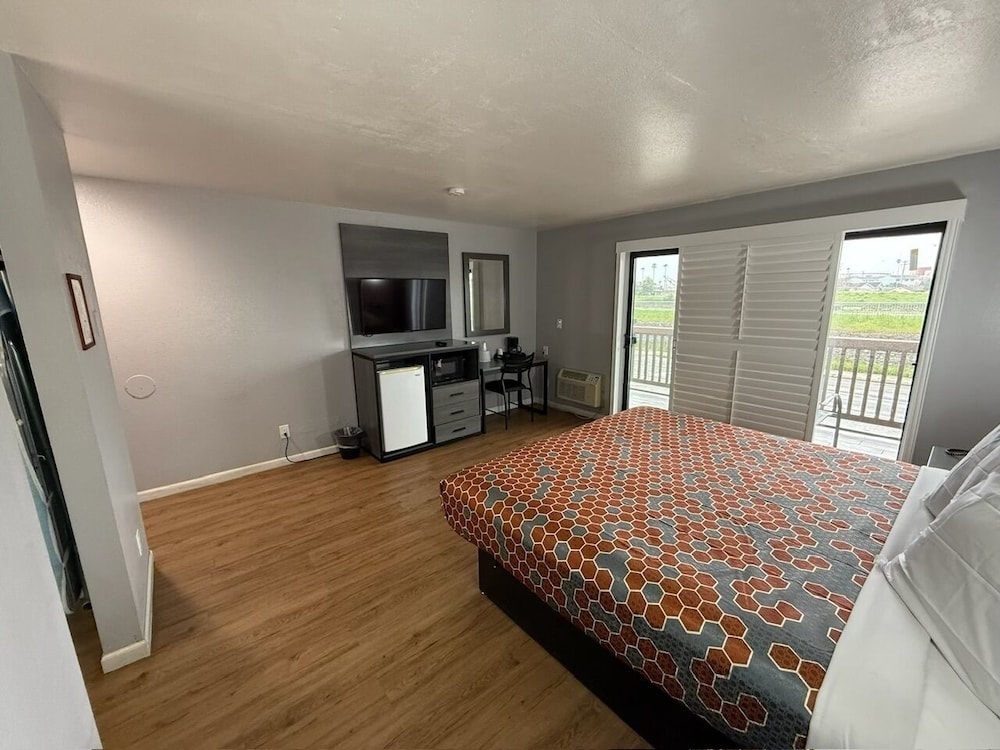 Ocean Gate Inn - photo 39