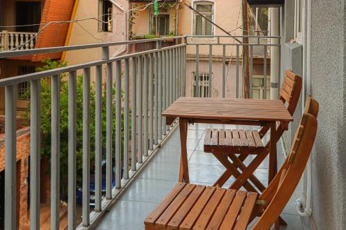 Modern Central Apt Near Stamba By Wehost
