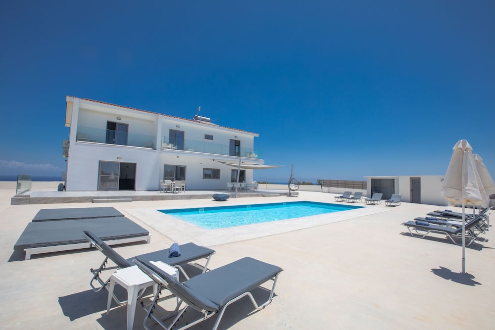 Villa Sienna Fabulous 6bdr Protaras Villa