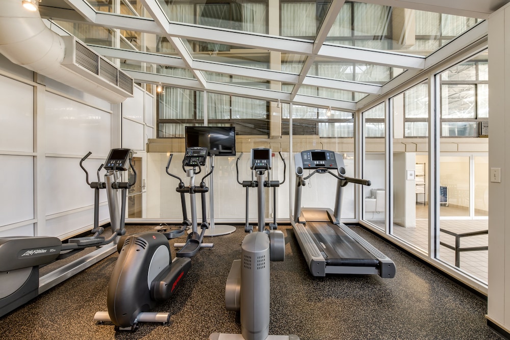Crowne Plaza Chicago Ohare Hotel & Conf Ctr by IHG - photo 25