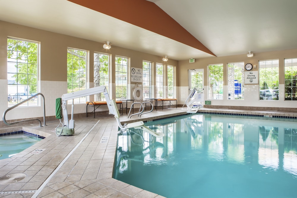 Holiday Inn Express Corvallis On the River by IHG - photo 28