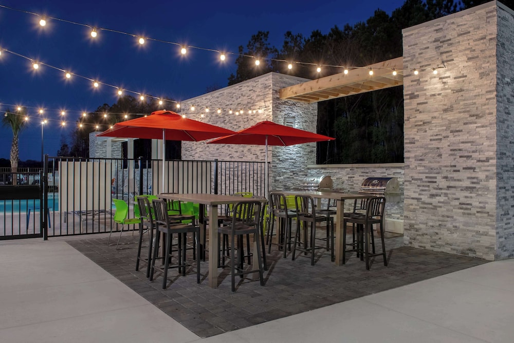 Home2 Suites by Hilton Savannah I95 North - photo 39