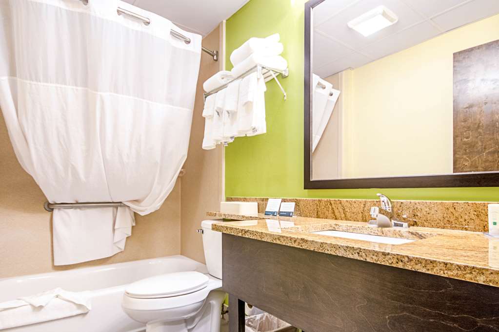 Quality Inn & Suites Glenmont Albany South - photo 28
