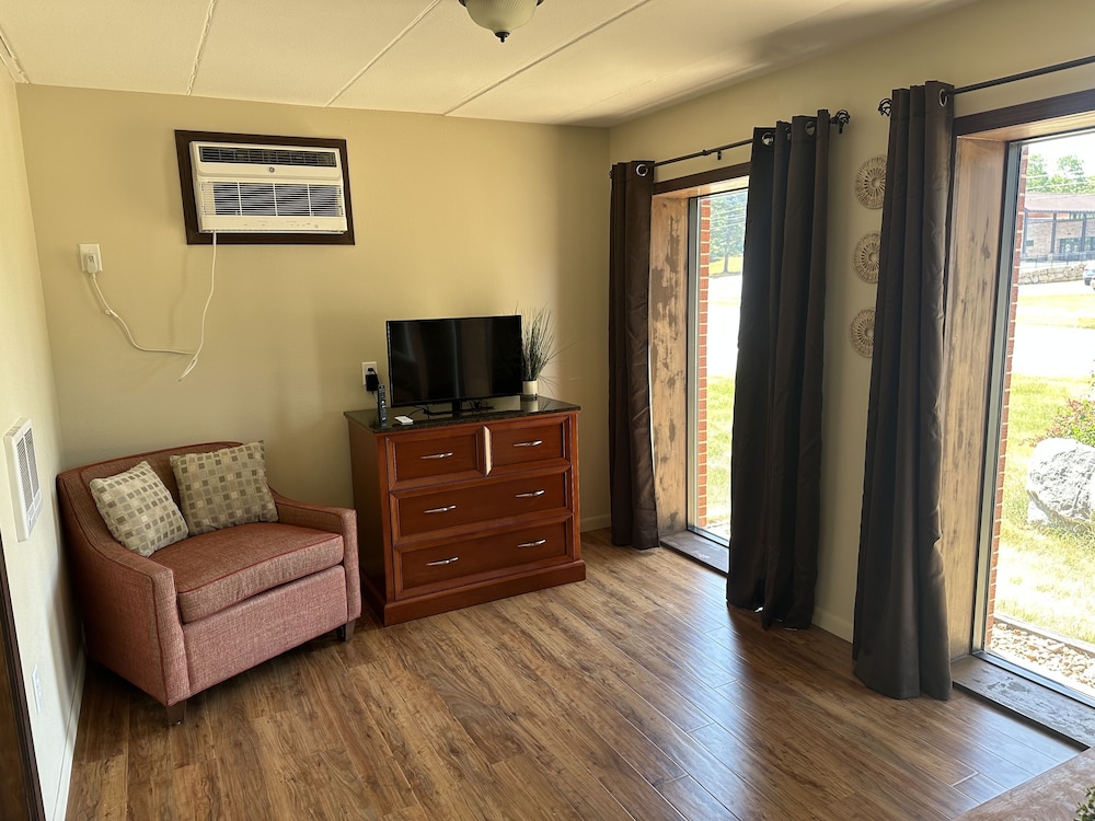 All Star Inn & Suites - photo 259