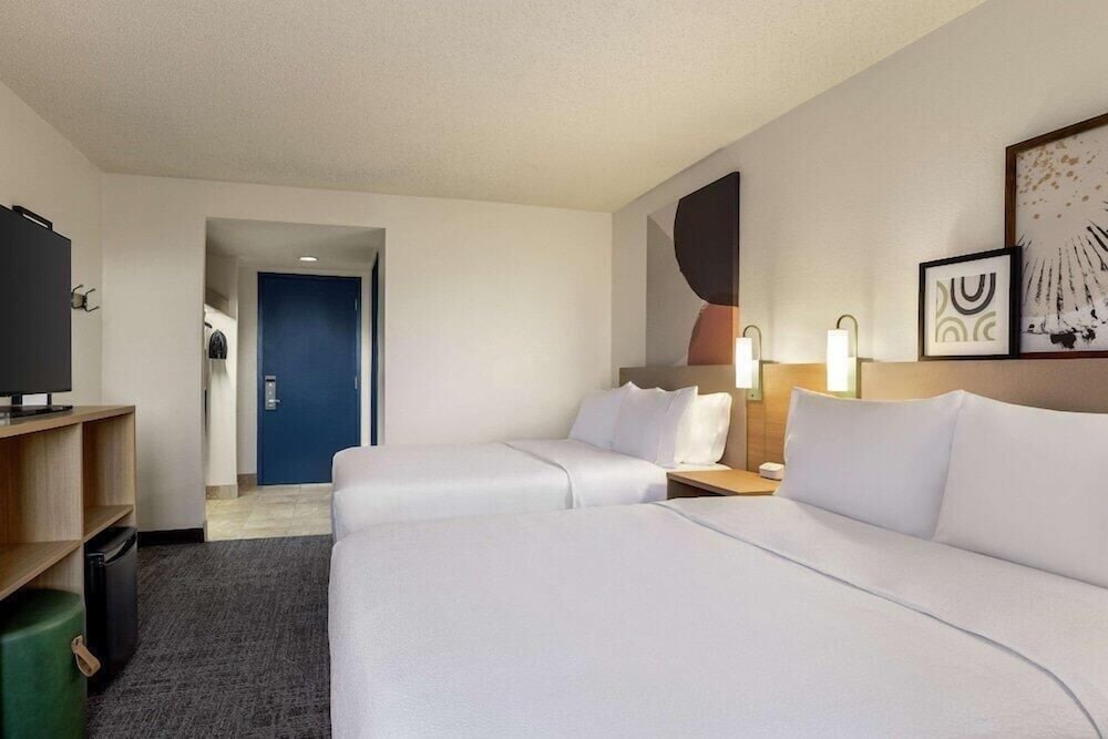 Spark by Hilton Spring Lake Fayetteville - photo 7
