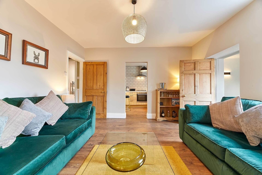 The Blacksmiths — 4-Star Luxury Hotel in Warkworth, United Kingdom