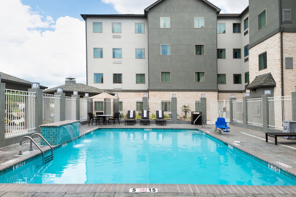 Staybridge Suites Lake Charles by IHG - photo 31