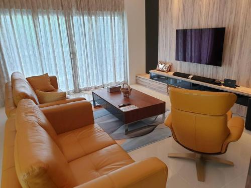 Jk Premium 8pax 300mbps 3bedr 2bathr 2shadedcarparks — Kuching