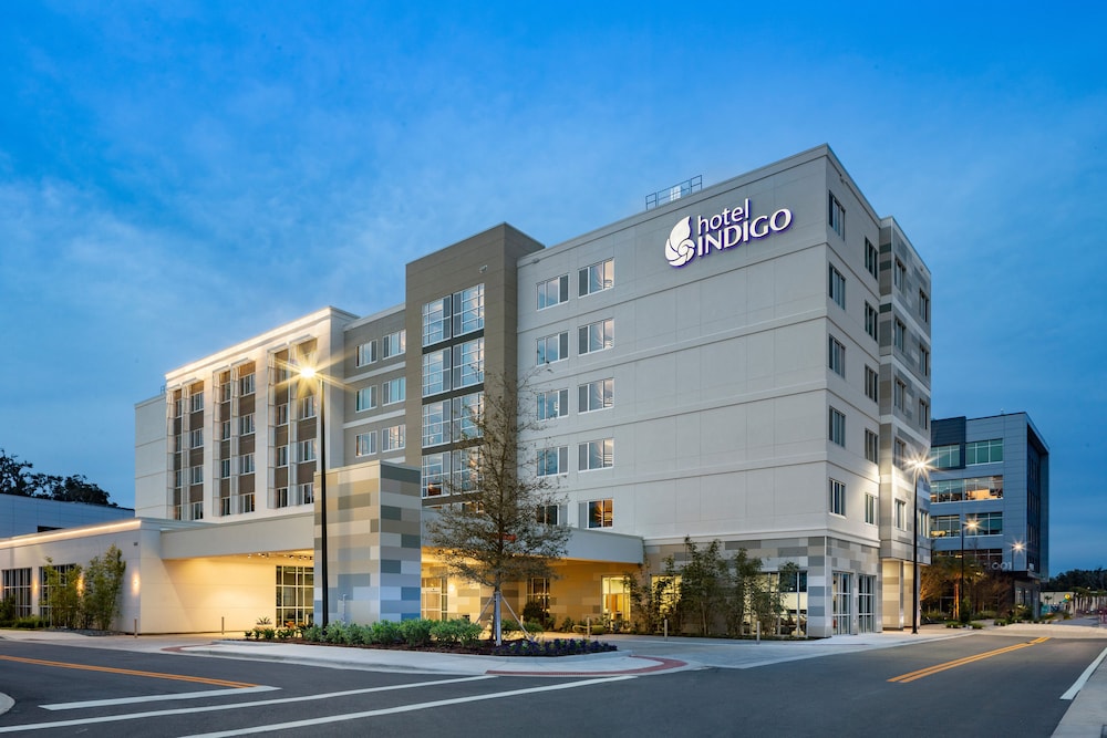 Hotel Indigo Gainesville Celebration Pointe by IHG - photo 42