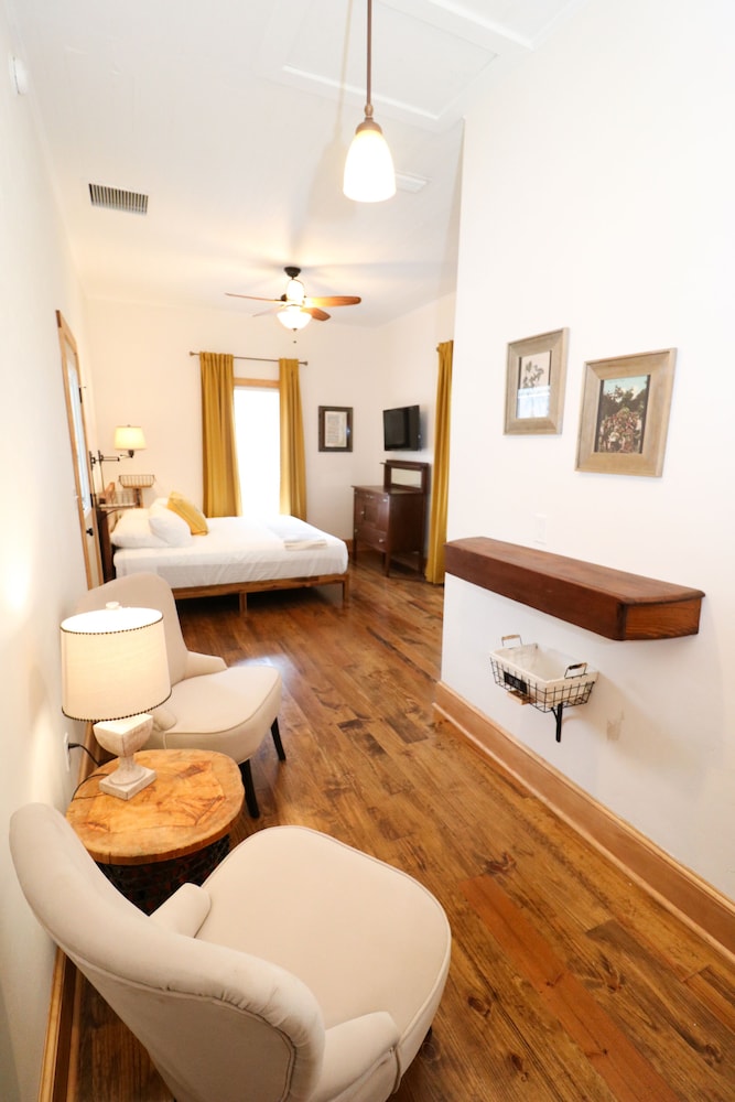 Sweetwater Branch Inn - photo 113