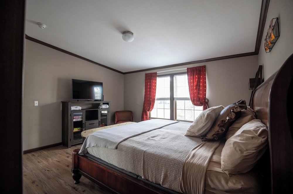 Swan Lake Resort Rentals - photo 49