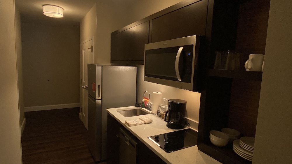 TownePlace Suites Columbia West Lexington - photo 34