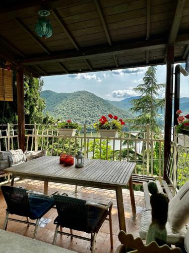Villa Bianca — 4-Star Luxury Hotel in None, Italy