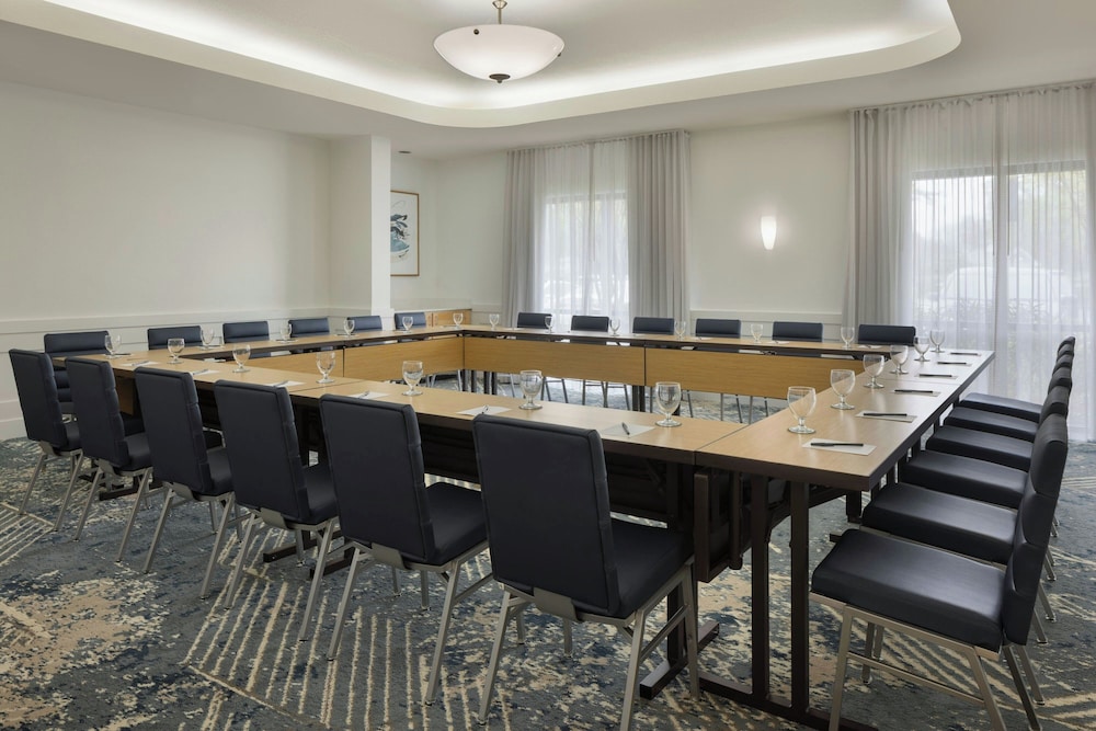 Courtyard by Marriott Sandestin Grand Boulevard - photo 42