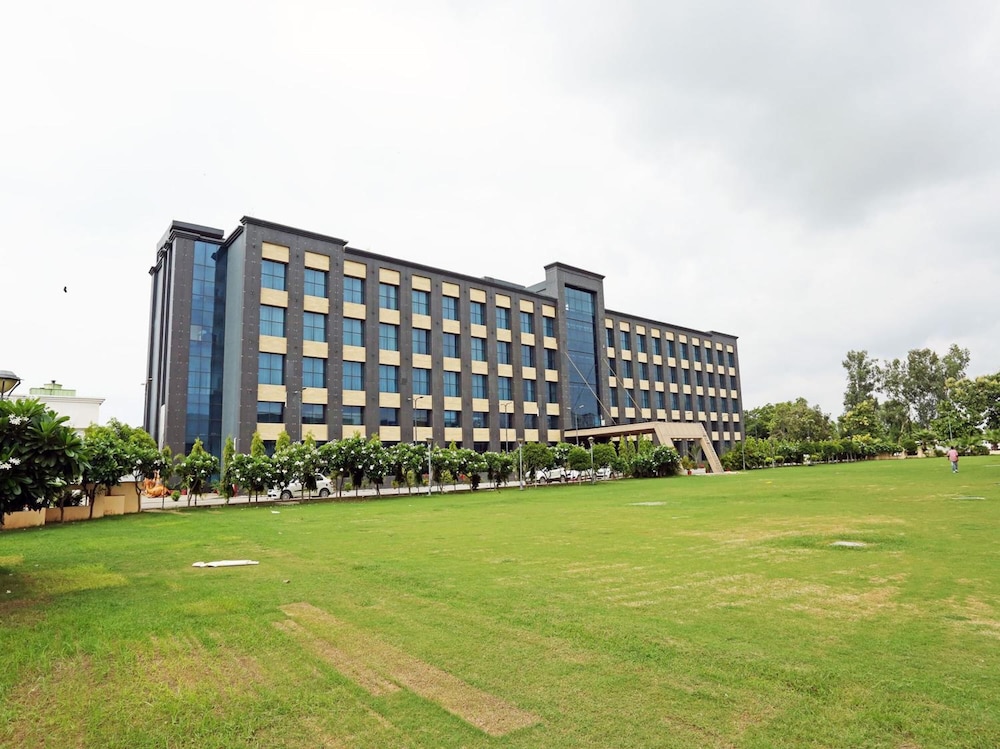 Golden Blossom Imperial Resorts in Lucknow, India