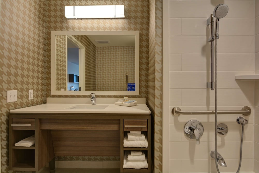 Home2 Suites by Hilton Panama City Beach FL - photo 38