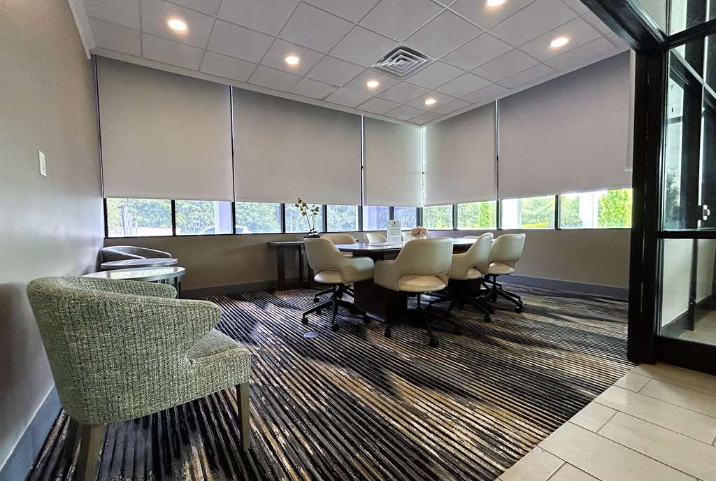 Best Western Premier Rockville Hotel & Suites - photo 31