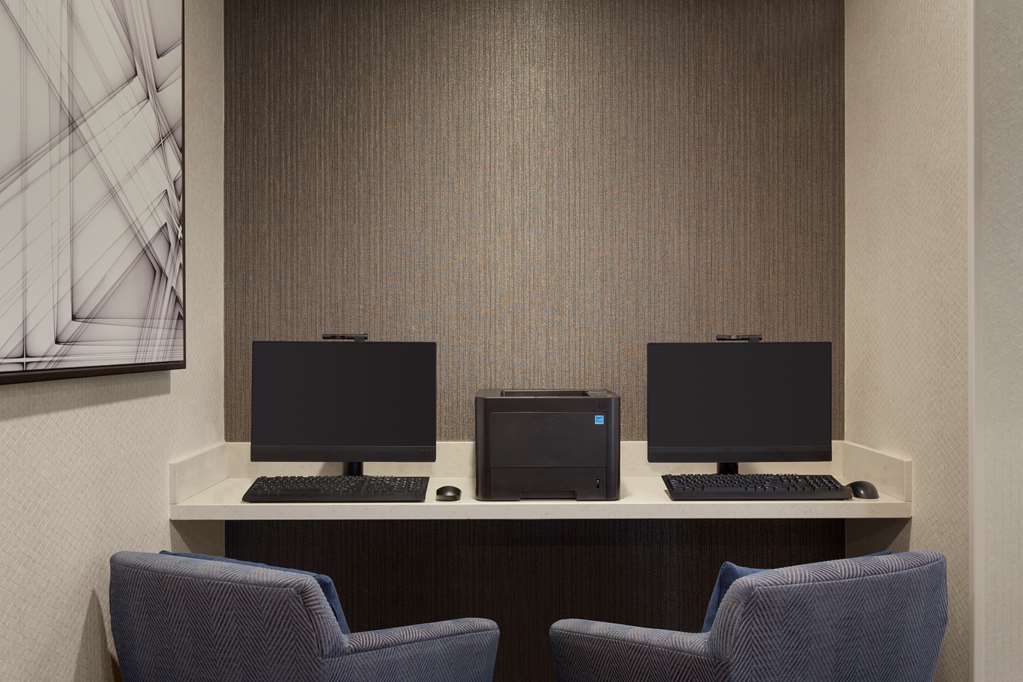Hyatt Place Tucson Central - photo 25