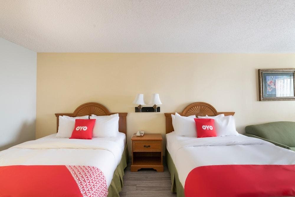 Red Roof Inn Stafford TX - photo 16