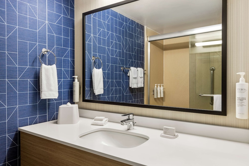 Spark by Hilton Germantown Washington DC North - photo 28