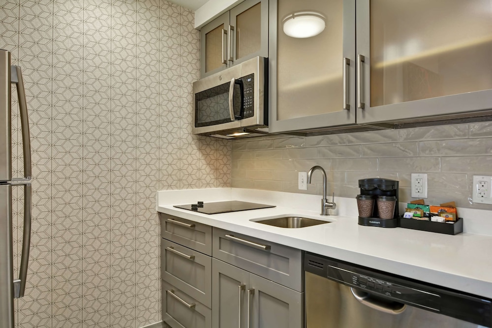 Homewood Suites by Hilton Lynchburg - photo 16