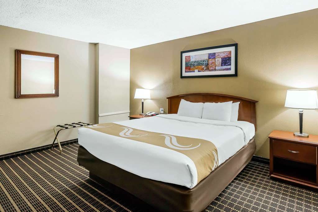 Quality Inn & Suites Sevierville Pigeon Forge - photo 25