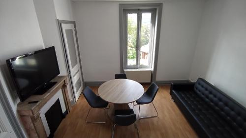 Appart Hotel La Batisse de Saint Chamond — hotel in Saint-Chamond