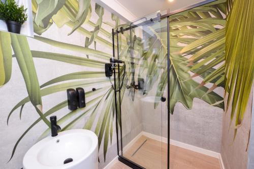 Star Dust Exclusive One Bedroom — 4-Star Luxury Hotel in Bucharest, Romania