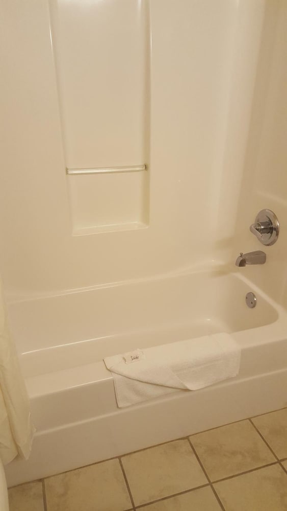 The Rutledge Inn - photo 12