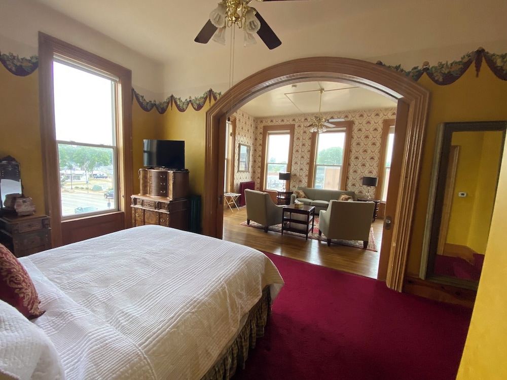 Decker Hotel - photo 9