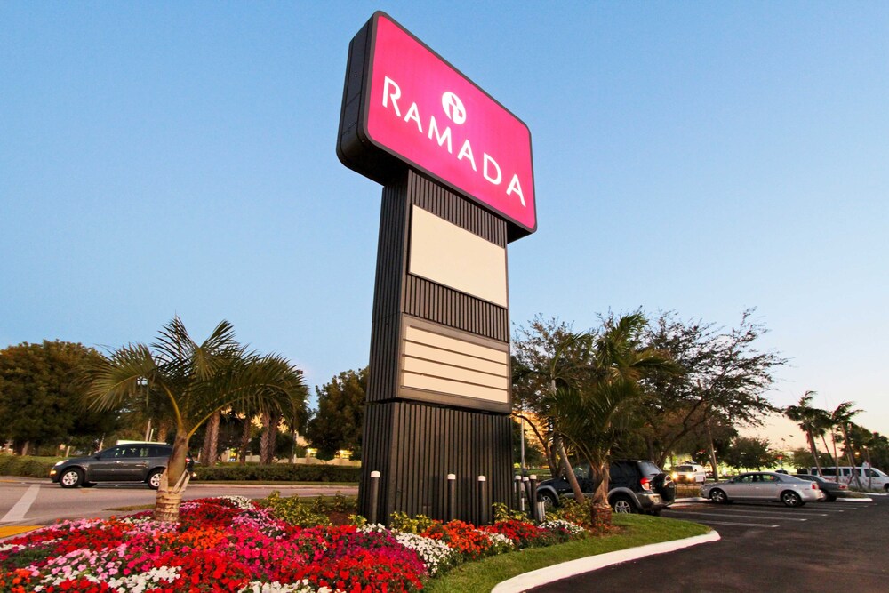 Ramada by Wyndham Hialeah Miami Airport North - photo 22
